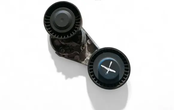 Volvo S60 Alternator belt tensioner 
