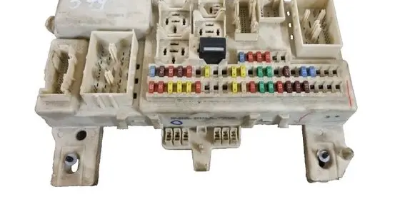 Mazda 3 I Fuse module BS3E66730E 05054245 519199087