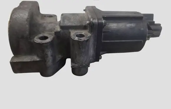 Opel Astra J EGR valve K5T70380