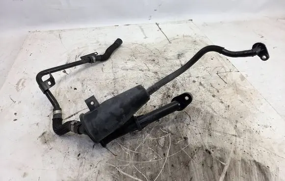 Saab 9-5 Oil breather separator 55567249