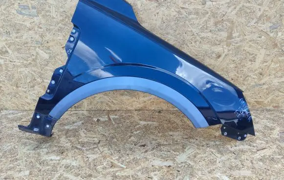 Opel Antara Fender