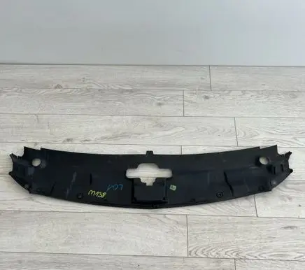 Seat Toledo IV (NH) Engine bonnet/hood lock trim molding 6JA853655