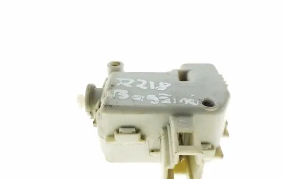 Volvo V70 Tailgate boot lock/latch motor 999065180