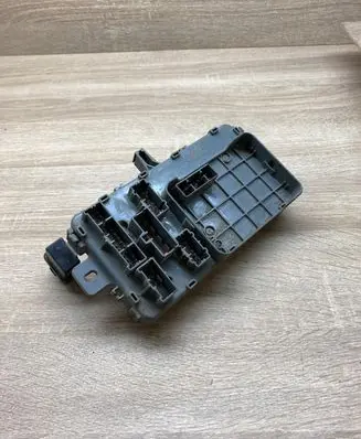 Honda Civic Fuse module 1665000060
