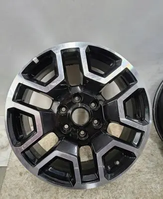 Volkswagen Amarok II R20 alloy rim 