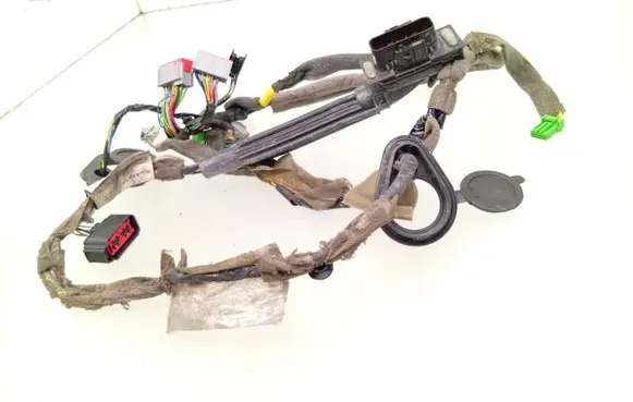 Volvo V70 Front door wiring loom 31344047