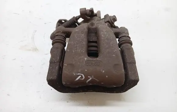 Opel Zafira B Rear brake caliper