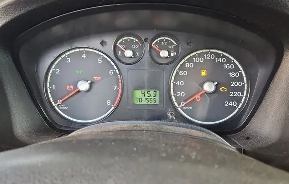 Ford Focus Speedometer (instrument cluster) 3M5F10841A IMPRK1562622