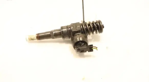 Audi A3 S3 8P Fuel injector 0414720215