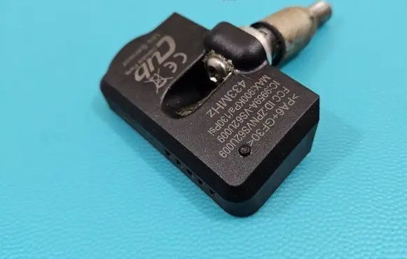 Tire pressure sensor