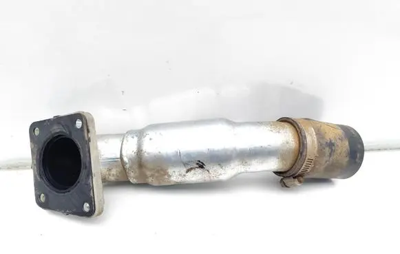 Toyota Hilux (AN10, AN20, AN30) Intercooler hose/pipe 