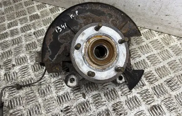 Chrysler Grand Voyager V Front wheel hub