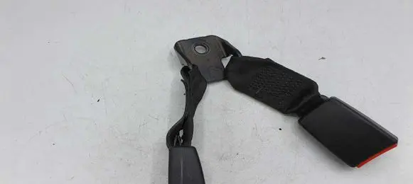 Toyota Avensis T220 Middle seatbelt buckle (rear) 62487 G050100