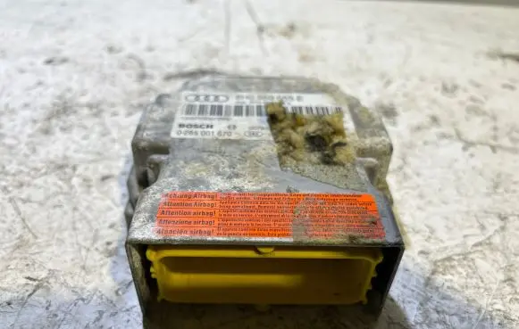 Audi A4 S4 B7 8E 8H Airbag control unit/module 8H0959655E