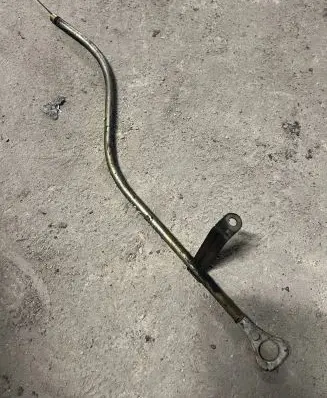 Mitsubishi Space Wagon Oil level dip stick 