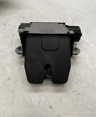 Ford Mondeo MK IV Tailgate/trunk/boot lock/catch/latch 3M51R442A66AR