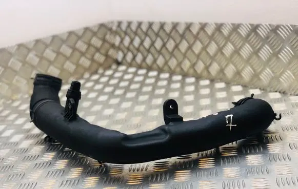 Audi A3 S3 8P Intercooler hose/pipe 1K0129654
