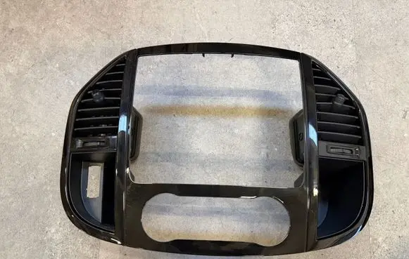 Mercedes-Benz Vito Viano W447 Dash center air vent grill