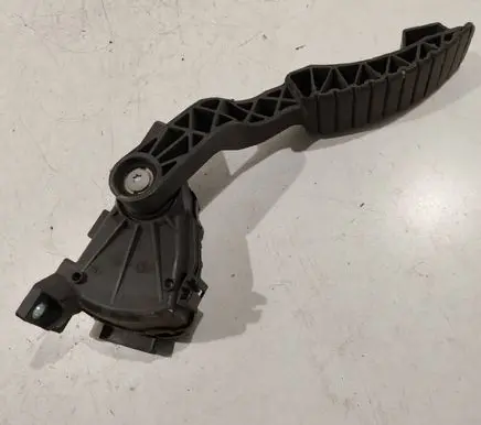 Renault Laguna II Accelerator throttle pedal 8200003392