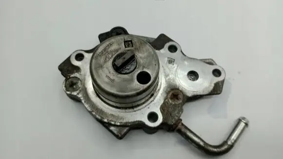 Subaru Forester SJ Oil pump 
