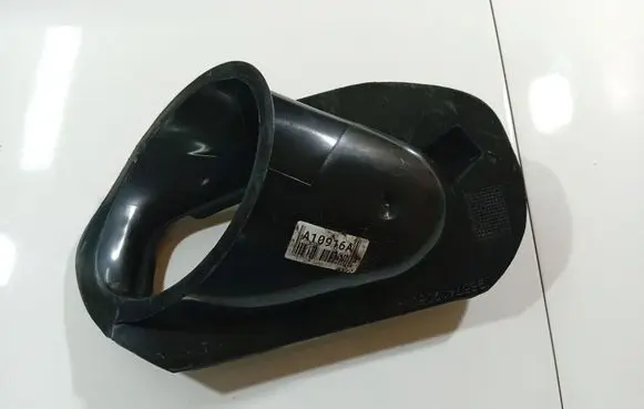 Peugeot 207 Air intake duct part 9657412080