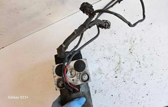 Nissan X-Trail T30 ABS Pump 476008H710 487D00422 51000040190