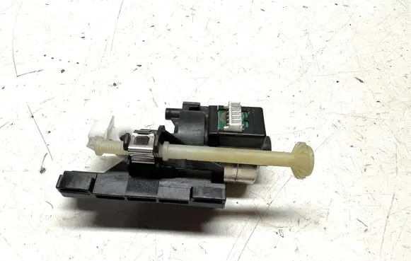 Audi A4 S4 B8 8K Headlight level adjustment motor 1307220041