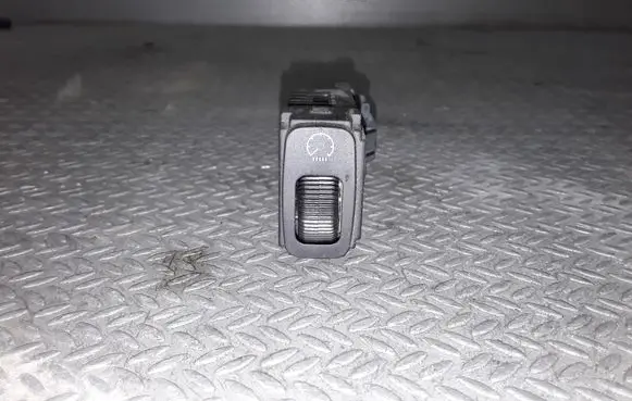 Mitsubishi Lancer Interior lighting switch 
