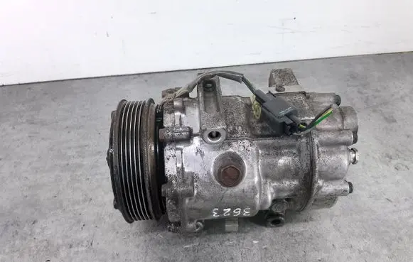 Volvo V50 Air conditioning (A/C) compressor (pump) 3M5H-19D629-HC