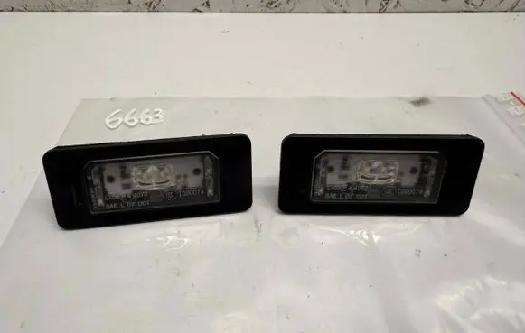 BMW X1 F48 F49 Number plate light 7193293 35912104