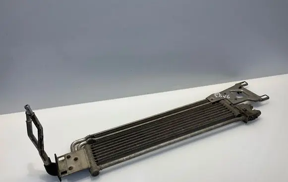 Mercedes-Benz E W212 Transmission/gearbox oil cooler A2045001001 2045001001
