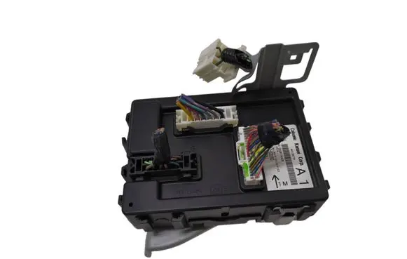 Nissan Juke I F15 Comfort/convenience module 284B11KA0C 116RI000281 116RAI000280