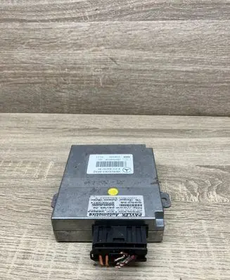 Mercedes-Benz E W211 Phone control unit/module A2118206185 3196586 2855V0014