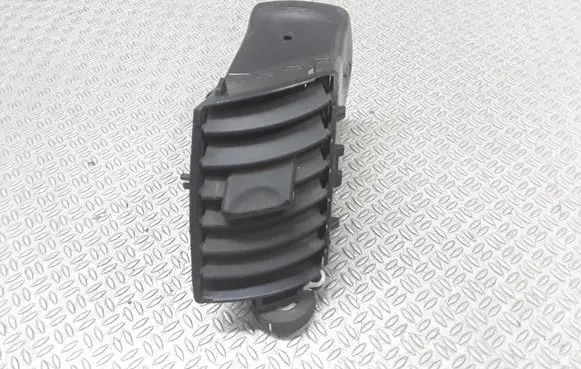Opel Zafira B Dash center air vent grill