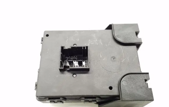 Audi TT TTS RS Mk3 8S Keyless (KESSY) go control unit/module 3Q0959435B