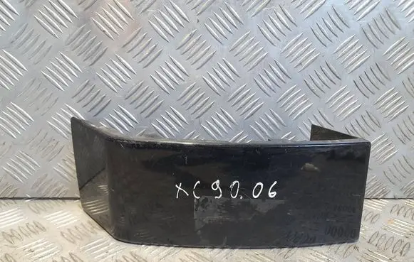 Volvo XC90 Rear/tail light trim molding 30698134