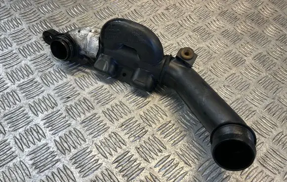Peugeot 308 SW Turbo air intake inlet pipe/hose 9653778480 003586