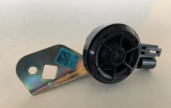 Audi Q7 4M Front door high frequency speaker 4M0035399M