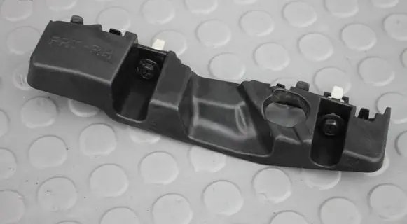 Hyundai Kona I Front bumper mounting bracket SLIZG-LP-KONA
