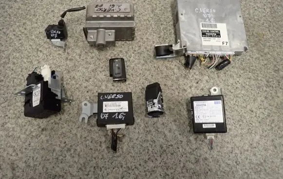 Toyota Corolla Verso AR10 Other control units/modules