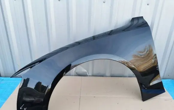 Audi A5 8T 8F Fender