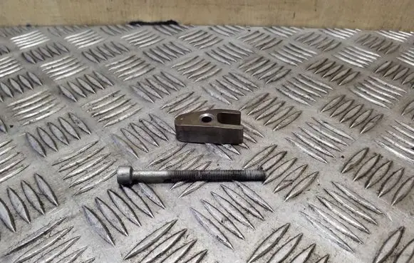 Fuel Injector clamp holder