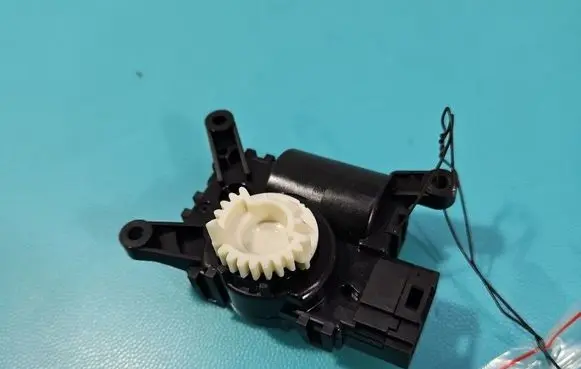 Skoda Octavia Mk4 A/C air flow flap actuator/motor 5WA907511B IMPRK1582846