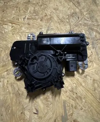 Audi A4 S4 B9 Tailgate/trunk/boot lift motor 3V5827887A 161617