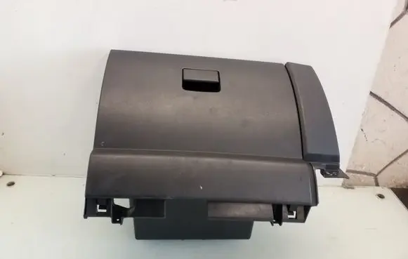 Mazda 5 Glove box set CC2964161