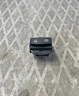 Renault Espace - Grand espace IV Central locking switch button 28082 179029