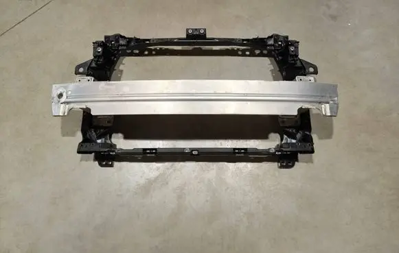 Audi Q8 Radiator support slam panel 4M0805594D 4M0807109A