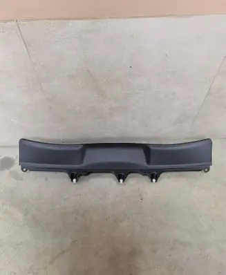 Toyota Yaris XP210 Other trunk/boot trim element 67761K0020