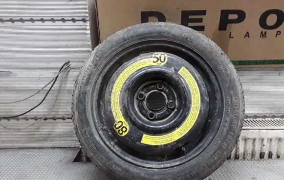 Volkswagen Golf III R15 spare wheel 535601025A