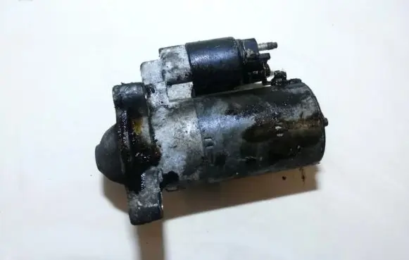 Citroen Xsara Picasso Starter motor 1005821815